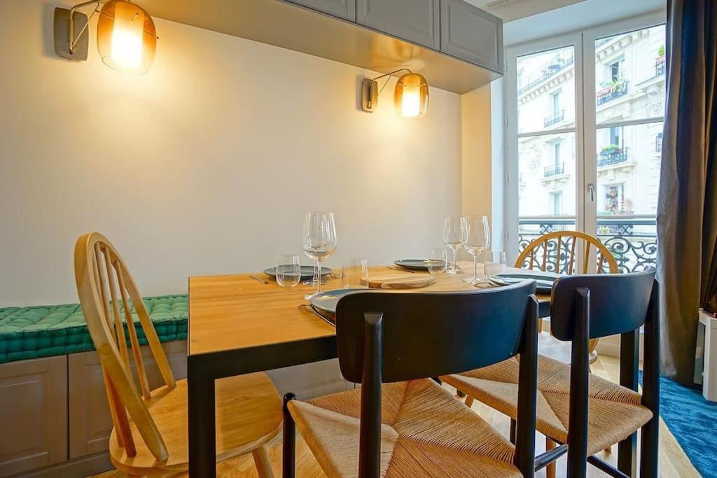 Elegant Appartement Dans Le Marais - Paris 3 Buitenkant foto